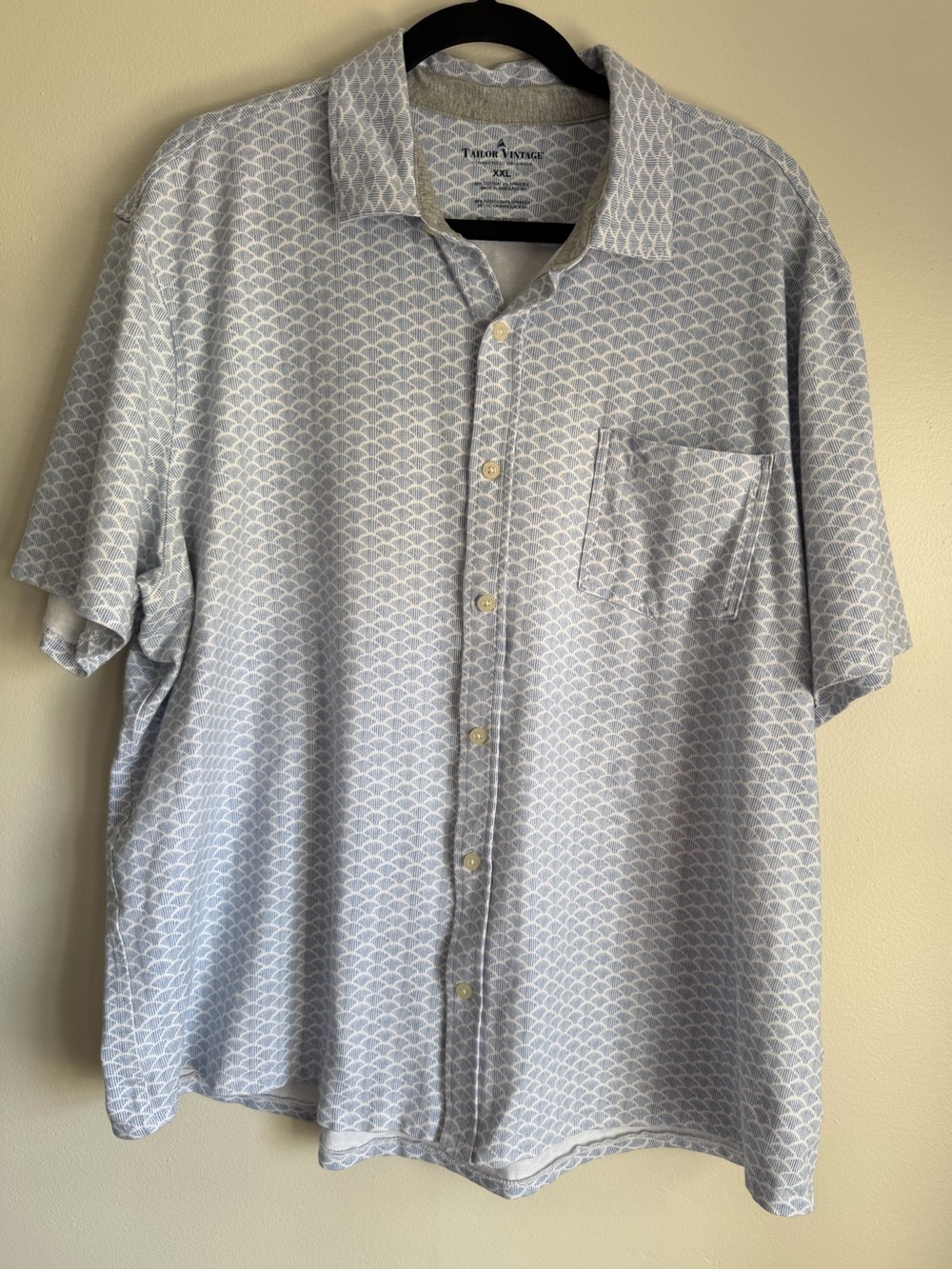 Tailor Vintage XXL Light Blue and White Patterned Short-Sleeve Button-Down